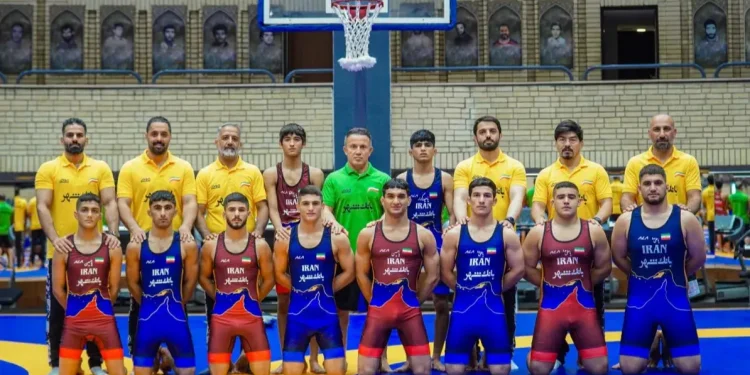 نوجوانان فرنگی کار راهی جهانی باکو شدند