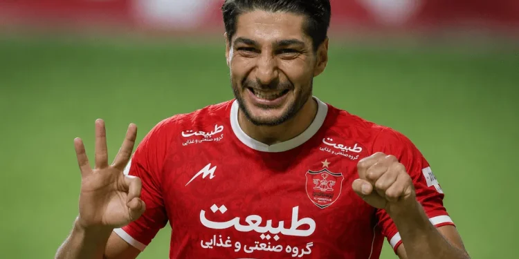خرید جدید پرسپولیس؛ محمدمهدی محبی با قرارداد ۳ ساله به جمع سرخپوشان پیوست