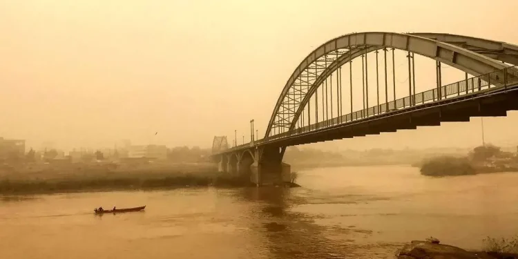 محیط‌زیست: هوای ۶ شهر خوزستان در وضعیت «قرمز» و «نارنجی» قرار دارد/ هیچ‌ کدام از شهرهای این استان هوای پاک ندارند