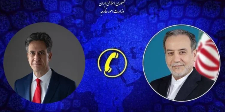 رایزنی تلفنی عراقچی با همتای انگلیسی درباره آخرین تحولات منطقهای