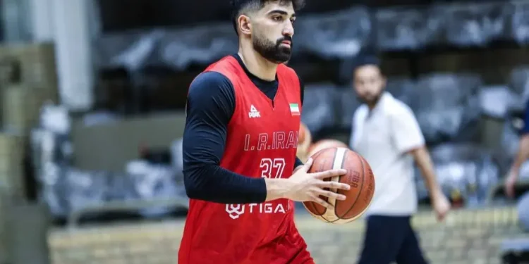 ورود رسمی آبیها به نقل و انتقالات:/ استقلال با گارد تیم ملی به توافق رسید