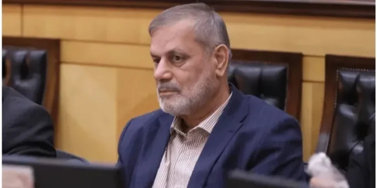 با پیگیری‌های امیر حیات مقدم؛ عملیات آسفالت‌ریزی روستای دهملای بزرگ شهرستان هندیجان استان خوزستان به پایان رسید