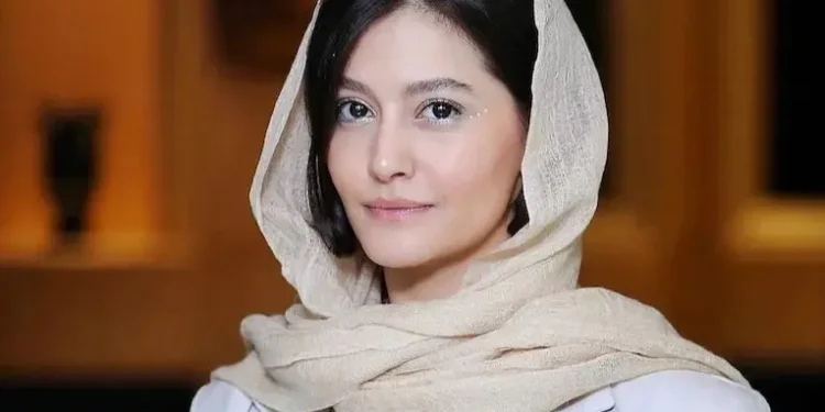 پیام احساسی پردیس احمدیه برای تشییع رهبر شهید