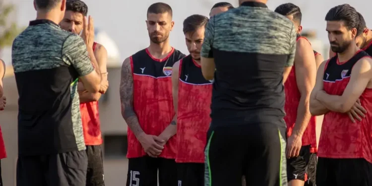 استقبال از سرلک توسط شاگردان مطهری/ یک پرسپولیسی در تمرین فولاد کتک خورد
