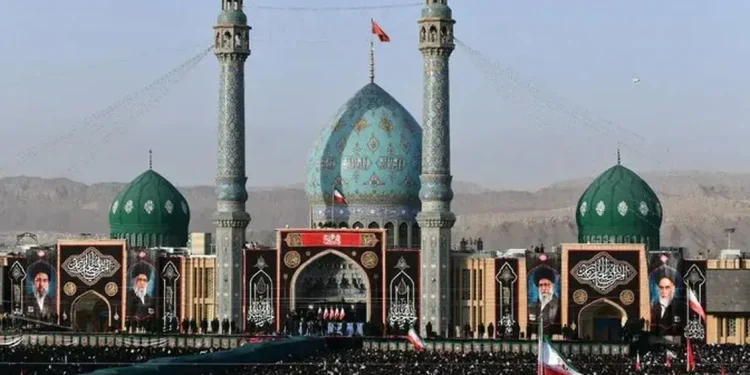 حیرت رسانههای خارجی از تشییع باشکوه رهبر شهید