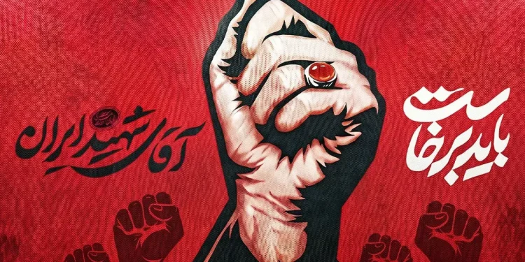 با حضور پر رنگ جامعه ورزش/ آغاز مراسم تشییع رهبر شهید، فردا از ساعت ۶