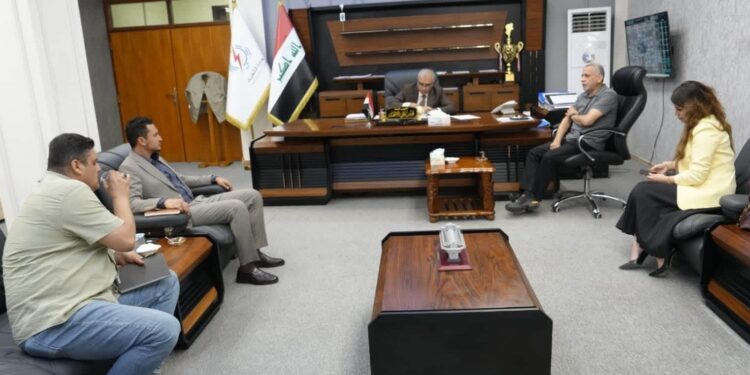 رایزنی عراق و توتال فرانسه برای شتاب‌بخشی به ساخت نیروگاه خورشیدی بصره