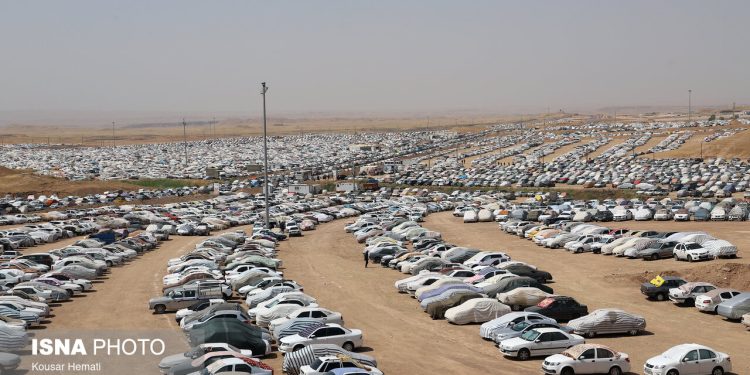 تصاویر: وضعیت پارکینگهای مرز خسروی در آستانه اربعین حسینی