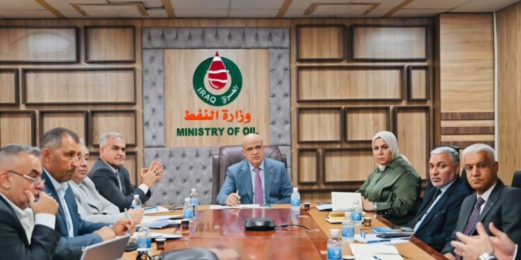وزارت نفت عراق:مسیرهای جدید صادرات نفت گزینه‌هایی را برای بازاریابی فراهم خواهد کرد