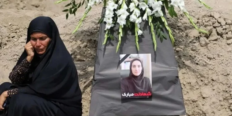 پزشکی قانونی: در جنگ ۴۰ روزه ۳۵۱۹ نفر به شهادت رسیدند که ۳ هزار و ۲ نفر مرد و ۵۱۷ نفر زن بودند / ۲۷۰ نفر از شهدا دانش‌آموز و ۳۸ شهید نیز کمتر از پنج سال سن داشتند / ۴۰ درصد شهدا با بانک ژنتیک شناسایی شدند