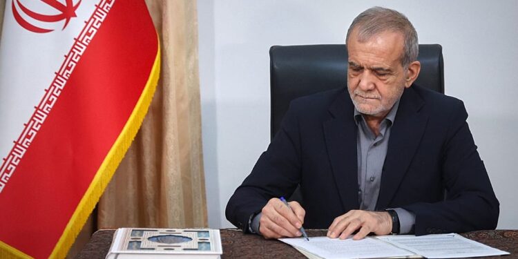 پزشکیان: هیچ‌وقت رسما استعفا ندادم و نخواهم داد؛ برای این‌که بمانیم، باید بدانیم چه زمانی بجنگیم