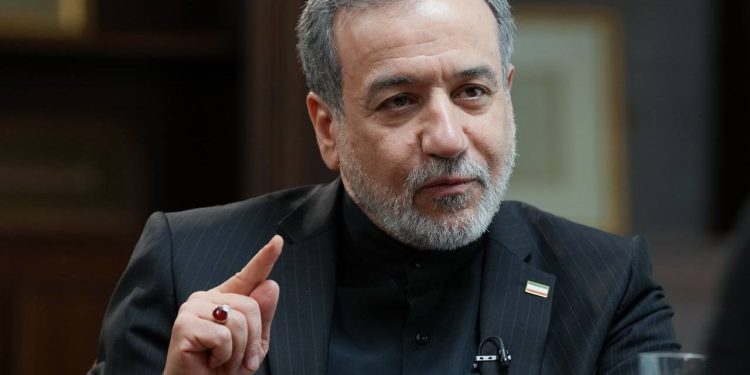 عراقچی: مذاکرات ایران و عمان در مسیر نهایی شدن قرار دارد