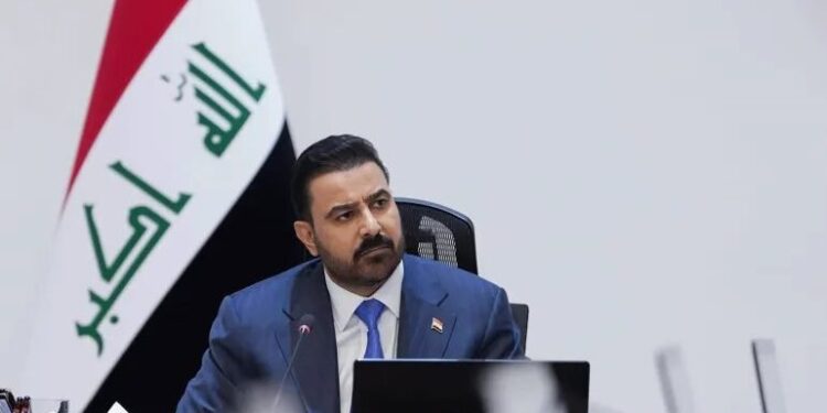الزیدی در واکنش به شهادت دو پلیس عراقی بر اجرای قانون تاکید کرد