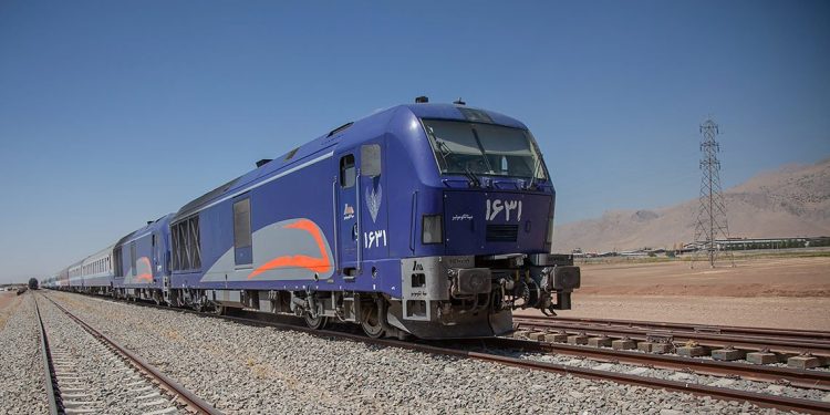 توافق عراق و ایران برای اتصال ریلی کرمانشاه ـ بغداد