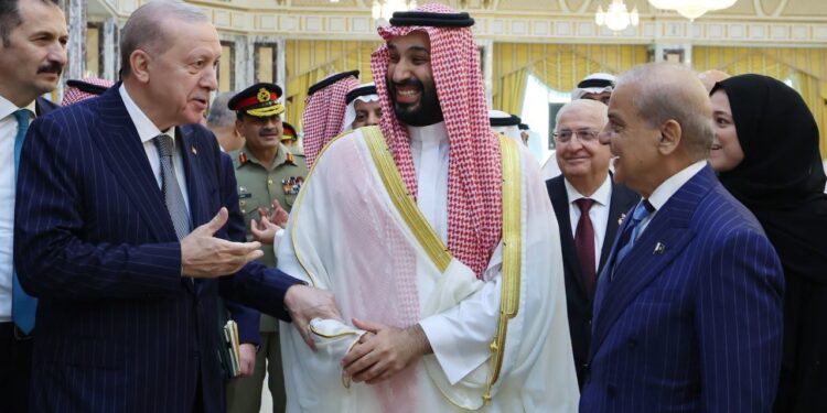 احتمال پیوستن «مصر» به ائتلاف سه گانه عربستان، پاکستان و ترکیه
