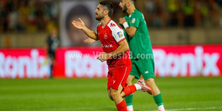 هافبک پرسپولیس مسافر تبریز شد