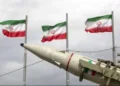 نیویورک‌تایمز: در طول ۵ روز پر تنش در ماه گذشته، ایران سامانه‌های دفاعی ۳ پایگاه آمریکا در اردن را زیر فشار حملات سنگین قرار داد/ در روز پنجم، ایرانی‌ها سرانجام از این سد دفاعی عبور کردند/ ایران با ادامه جنگ به رقیبی ماهرتر و کارآزموده‌تر تبدیل شده و به تدریج یاد گرفته چگونه از پدافند هوایی آمریکا عبور کند/ پنتاگون ۱۵۰۰ موشک رهگیر پاتریوت مصرف کرده و اکنون کمتر از ۱۷۰۰ موشک رهگیر در اختیار دارد