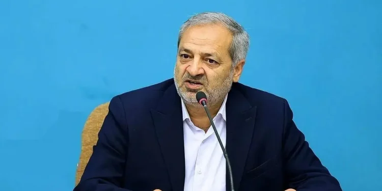 وزیر آموزش و پرورش: استخدام ۱۸۰ هزار نفر در آموزش و پرورش طی دو سال/ تحول برنامه‌های درسی آغاز شده؛ طرح جدید باید به برنامه‌ای مهارت محور و نشاط بخش تبدیل شود/ باز طراحی ساختار نظام آموزشی در دستور کار قرار گرفته/ استعداد دانش‌آموز نباید صرفاً با نمره تعریف شود، بلکه توانمندی و علاقه باید در کنار یکدیگر دیده شوند