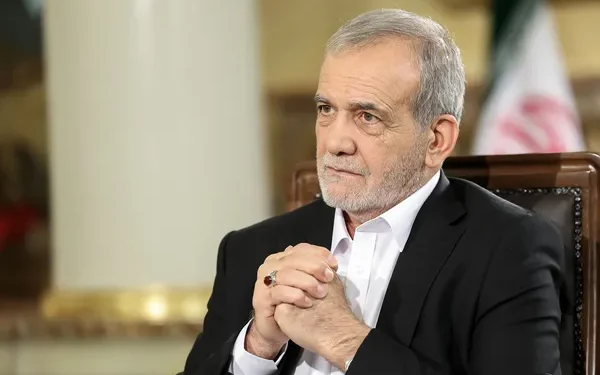 دیدار و گفتگوی پزشکیان با رهبری درباره مسائل اقتصادی و نظامی کشور