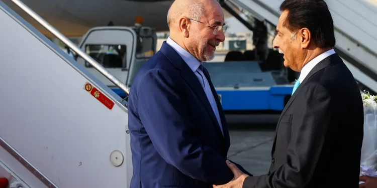 المیادین به نقل از رسانههای پاکستانی: قالیباف در ۱۹ مرداد به پاکستان سفر میکند