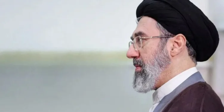 پست حساب رهبر انقلاب در ایکس: احاد ملت به هیچ وجه اجازه بروز هیچ اختلافی را در بین خود ندهند