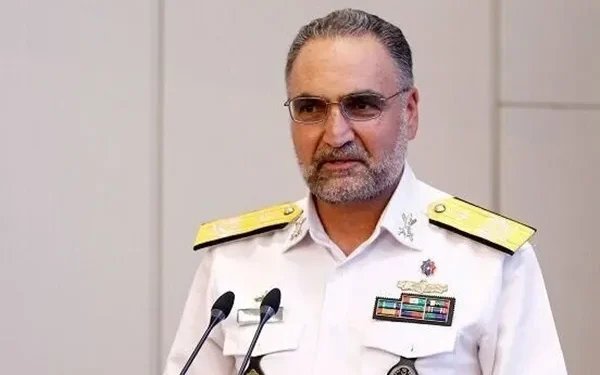 جانشین نیروی دریایی ارتش: نیروهای مسلح آماده پاسخ قاطع به تهدیدهای دشمن هستند / نیروهای مسلح هم‌قسم هستند که با ایستادگی در برابر تهدیدها، زمینه خروج دشمنان از منطقه غرب آسیا و برقراری آرامش و صلح در منطقه را فراهم کنند