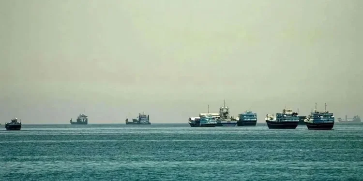 ادعای سنتکام: به ۳۰ کشتی اجازه دادیم برای انتقال کمکهای بشردوستانه از محاصره ایران عبور کنند