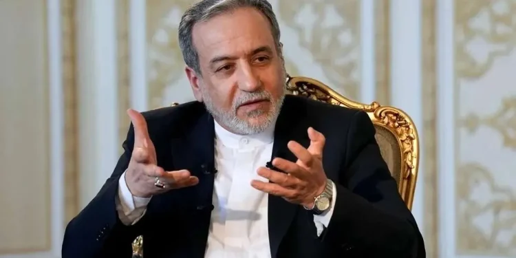 عراقچی به وزیر خارجه انگلیس: همکاری با متجاوزان به بهانۀ قراردادهای دفاعی پیشین، غیرقابل‌قبول است / اد میلیبند: ما بخشی از جنگ با ایران نیستیم