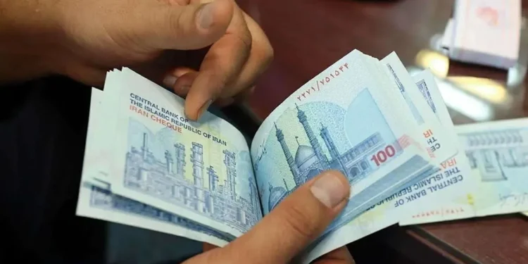 سازمان اداری و استخدامی: کف حقوق کارکنان دولت ۱۸ میلیون و ۷۰۰ هزار تومان و سقف پرداخت ۱۳۰ میلیون تومان است