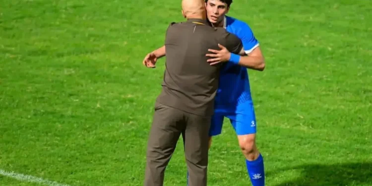 الطلبه بالاتر از دهوک؛/ منصوریان با نوروز از یحیی سبقت گرفت!