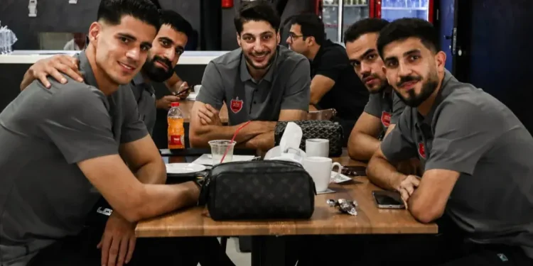 دو تغییر با خروج چپها؛/ ترکیب احتمالی پرسپولیس مقابل تراکتور
