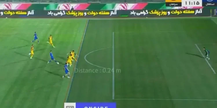 یک آفساید و دو برخورد شدید؛/ کارشناسی سه صحنه جنجالی استقلال – سپاهان!