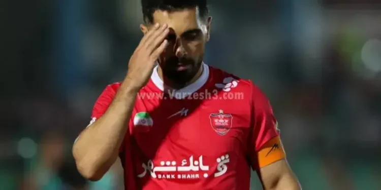 بالاخره لباسی به جز رنگ قرمز؛/ امید عالیشاه و رنگی که به آن عادت نداریم! (عکس)