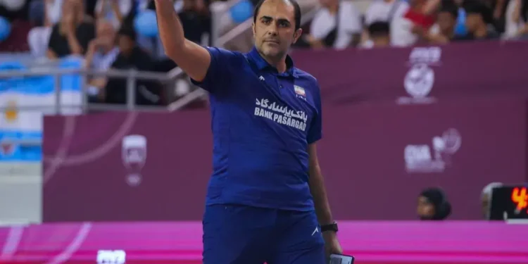 قهرمانی جهان مزد سال‌ها زحمت سرمربی جوان
