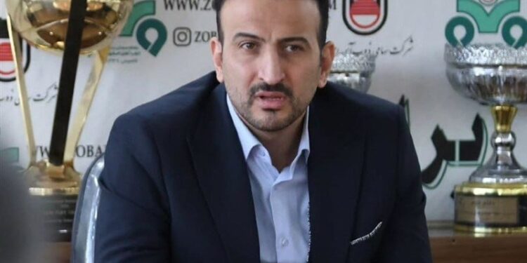 اینکه می‌گویند تیم ما ۱۴ سرمربی داشته اشتباه است!/ مدیرعامل ذوب‌آهن: هنوز نمی‌دانم چرا پورموسوی رفت!