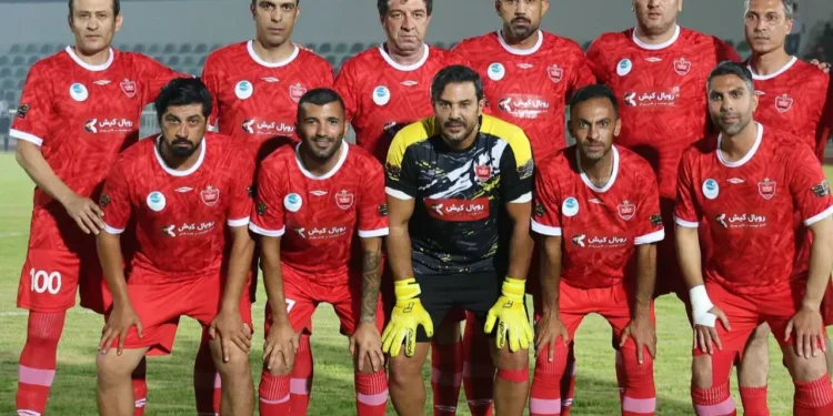 نکیسا بار دیگر پیراهن پرسپولیس را به تن کرد/ بازگشت مدیرعامل به چهارچوب دروازه (عکس)