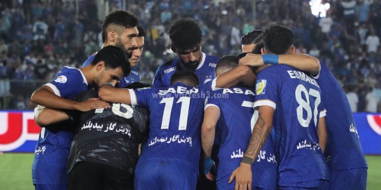 دستور جلسه مدیران مشخص شد؛/ اهدای جام به استقلال، خارج از جلسه فدراسیون!