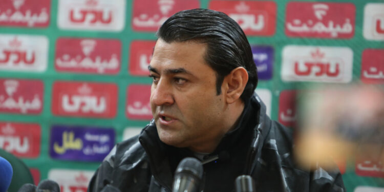 فاضلی: پرسپولیس ۳۰ بازیکن باکیفیت دارد