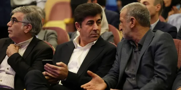 ارکان فدراسیون فوتبال ممبینی را نادیده گرفتند/ رونمایی از یک برکناری: سانسور عجیب دبیرکل!