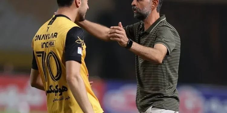 قرار نیست فشار بیش از اندازه به او وارد شود / نویدکیا درباره کسری: اگر بازی بعد گل نزد مهم نیست!