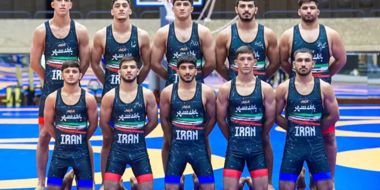 مسابقات جهانی از فردا در اسلواکی استارت می خورد/ رونمایی از قرعه جوانان کشتی فرنگی ایران