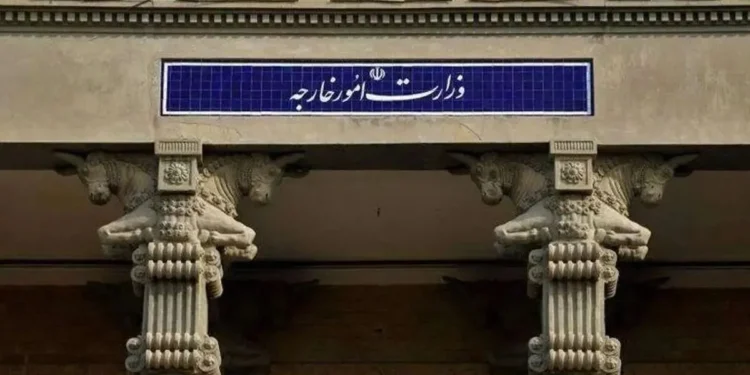 وزارت خارجه: ادعای بی‌اساس دولت سوئد درباره ایران، مردود است/ سفیر سوئد احضار و اعتراض تهران به وی ابلاغ شد/ یکی از دیپلمات‌های سوئدی بنا به دلایلی روشن که برای سفیر تشریح شد، باید ظرف ۴۸ ساعت ایران را ترک کند