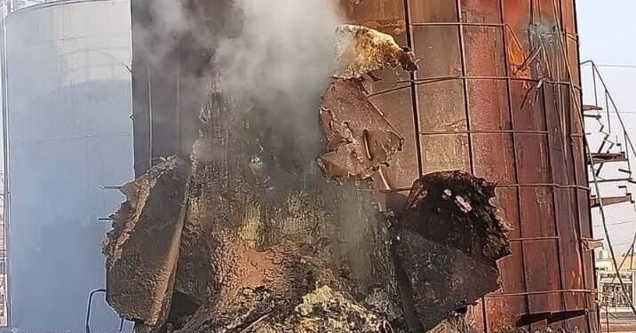 آتش‌سوزی گسترده در یک کارخانه تولید گوگرد در نینوا