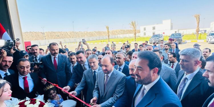 افتتاح نخستین کارخانه تولید سموم کشاورزی در عراق