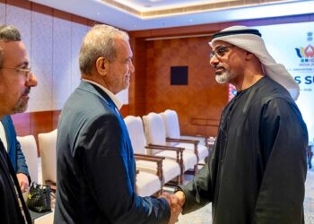 دیدار سران امارات و ایران در نشست بریکس برای نخستین بار از زمان جنگ