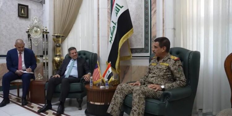 گفتوگوی کاردار امریکا در بغداد با رئیس ستاد کل ارتش عراق درباره توسعه همکاری نظامی دوجانبه