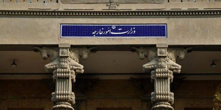 تهران: اقدام امریکا در حمله به شناورهای تجاری ایرانی را به شدت محکوم می‌کنیم