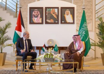 گفت‌وگوی تلفنی وزرای خارجه اردن و عربستان درباره تحولات منطقه