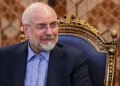 پاسخ قالیباف به رئیس ستاد مشترک نیرو‌های مسلح آمریکا: دورانی که در آن F-۳۵‌ها و F-۱۵‌های شما شکار می‌شوند و شما مجبورید گزارش دهید که فقط آسیب دیده‌اند، همین حالا هم آغاز شده / چیزی که زمانی صرفا یک کابوس وحشتناک بود، اکنون به واقعیت روزمره تبدیل شده است. با آن کنار بیایید