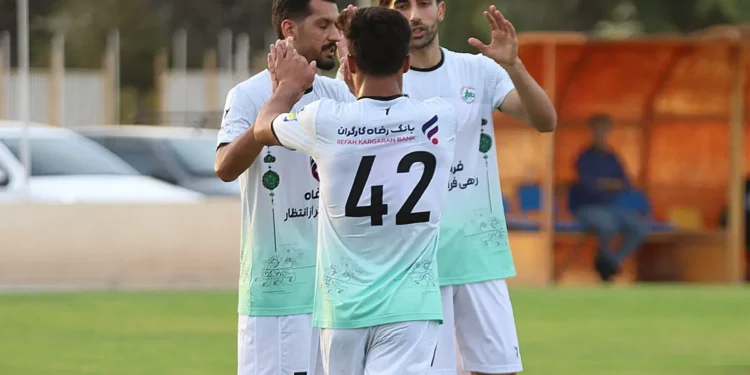 محک جدی مربی جوان استقلالی مقابل ویسی